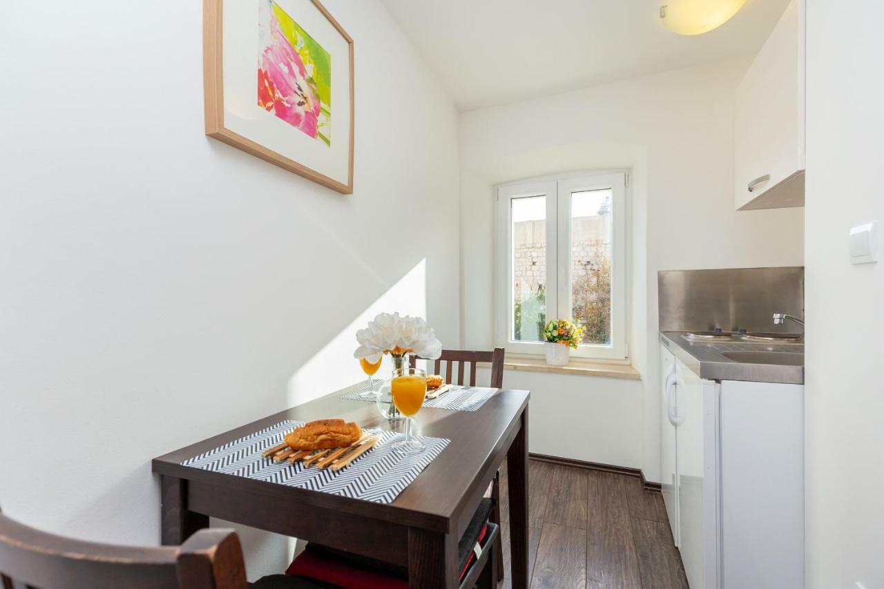 City Wall'S Studio Apartment Дубровник Экстерьер фото