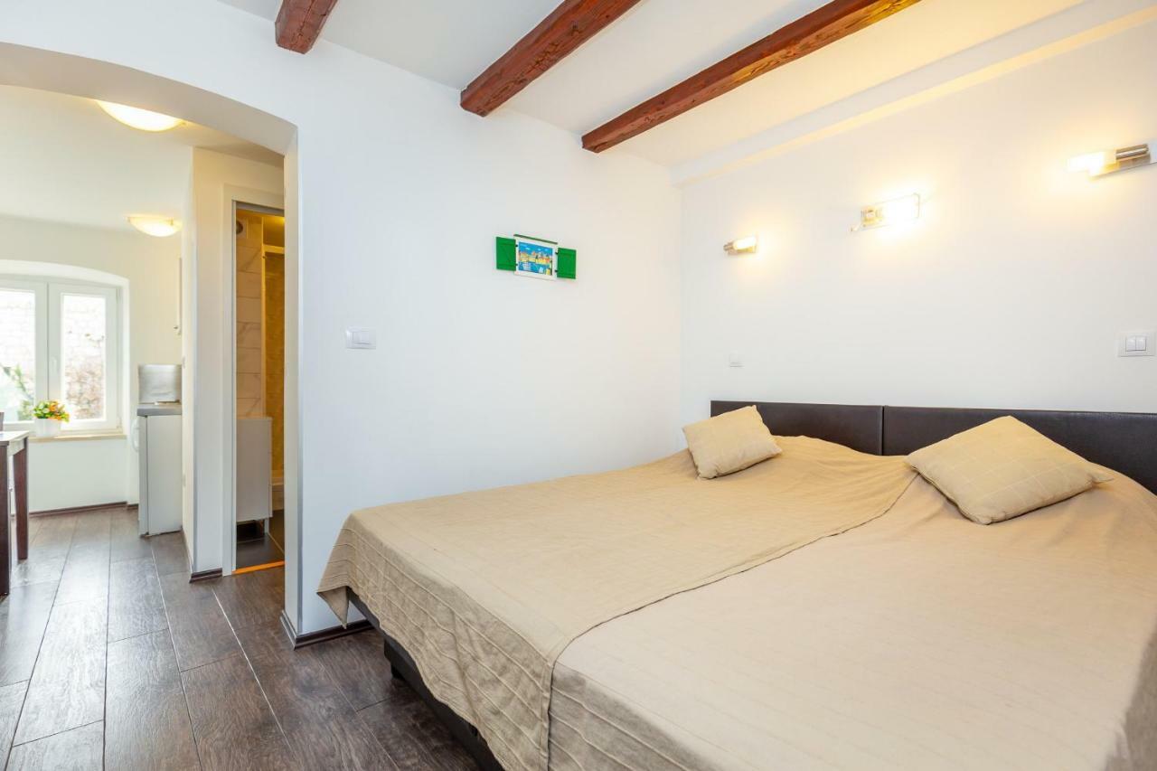City Wall'S Studio Apartment Дубровник Экстерьер фото